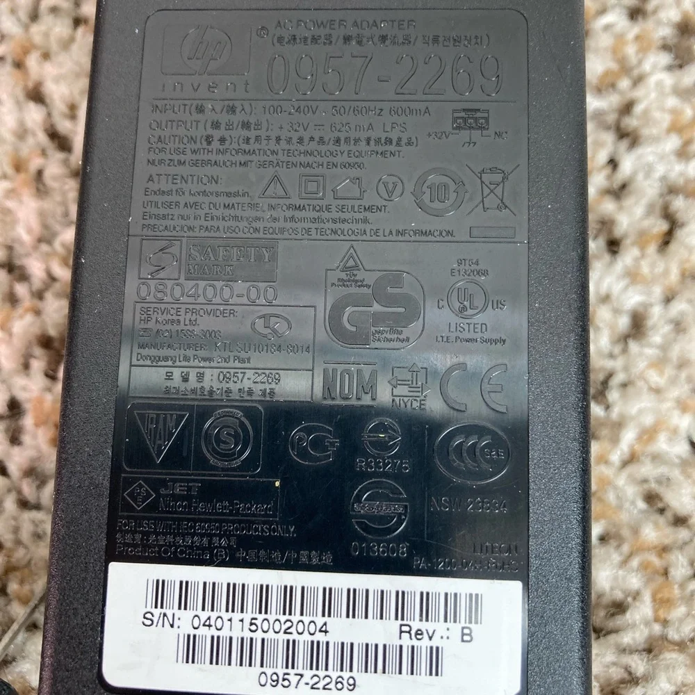 Hewlett Packard(HP) 0957-2269 Power Adapter